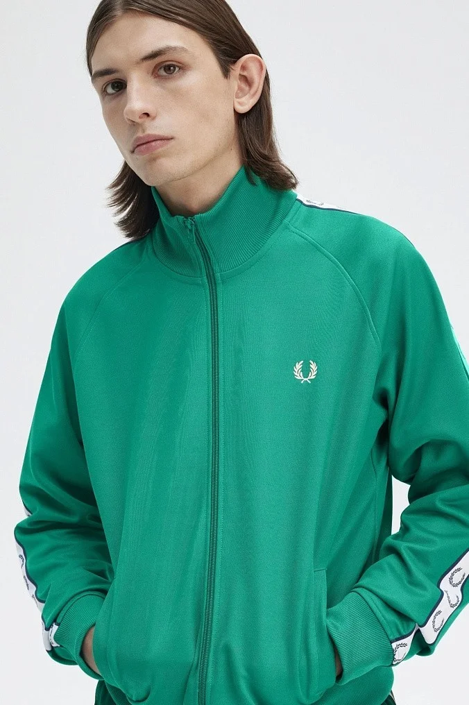Олимпийка Fred Perry Taped Track Jacket